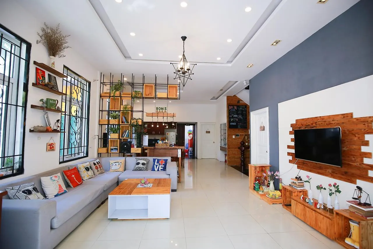Little Flower Homestay Da Nang Son Tra
