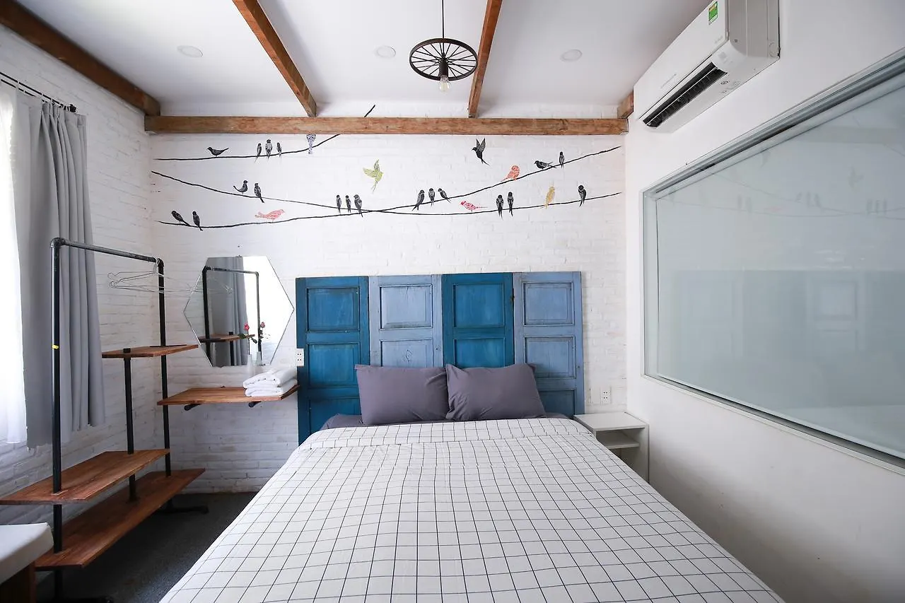Little Flower Homestay Da Nang Son Tra