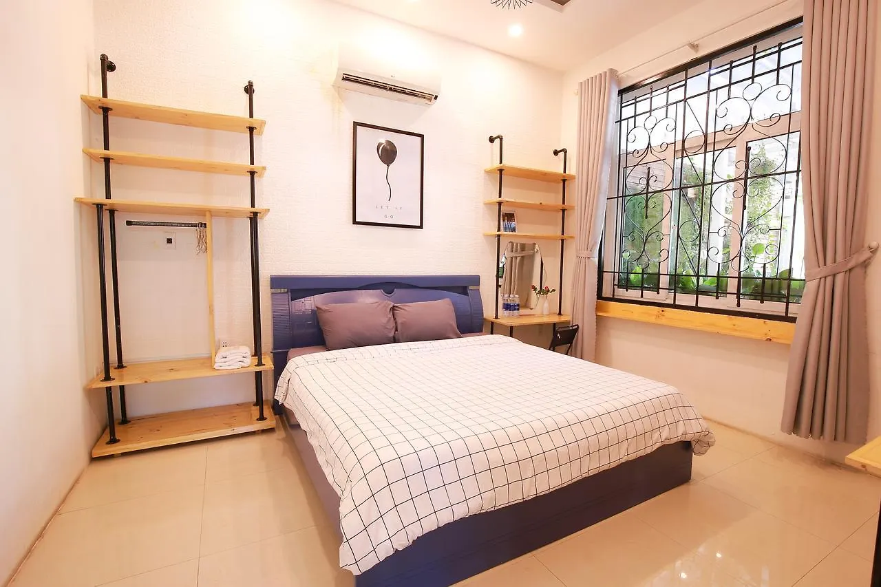 Little Flower Homestay Da Nang Son Tra