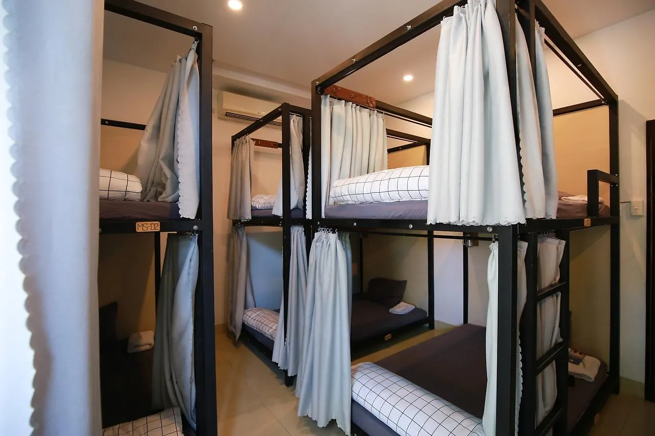 Little Flower Homestay Da Nang Son Tra