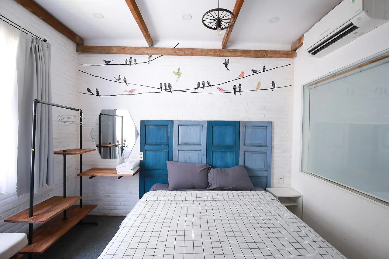Little Flower Homestay Da Nang Son Tra