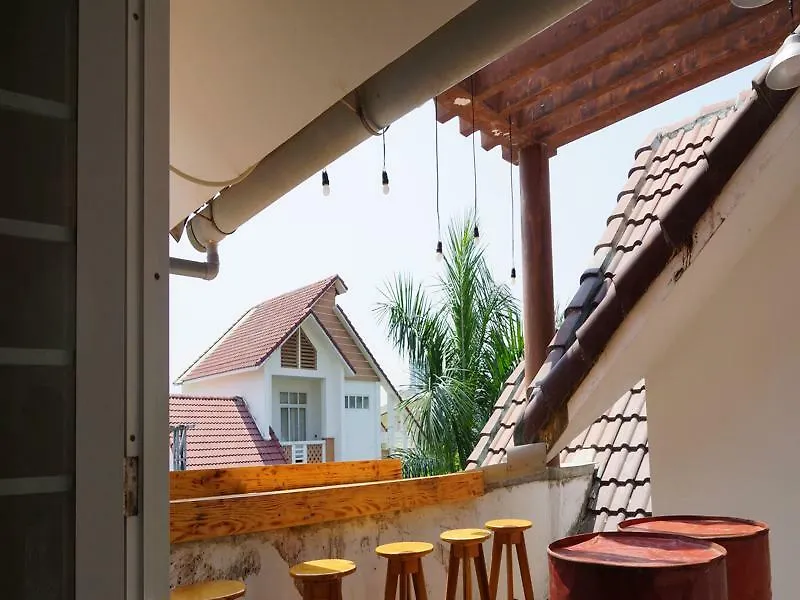 Little Flower Homestay Da Nang Son Tra